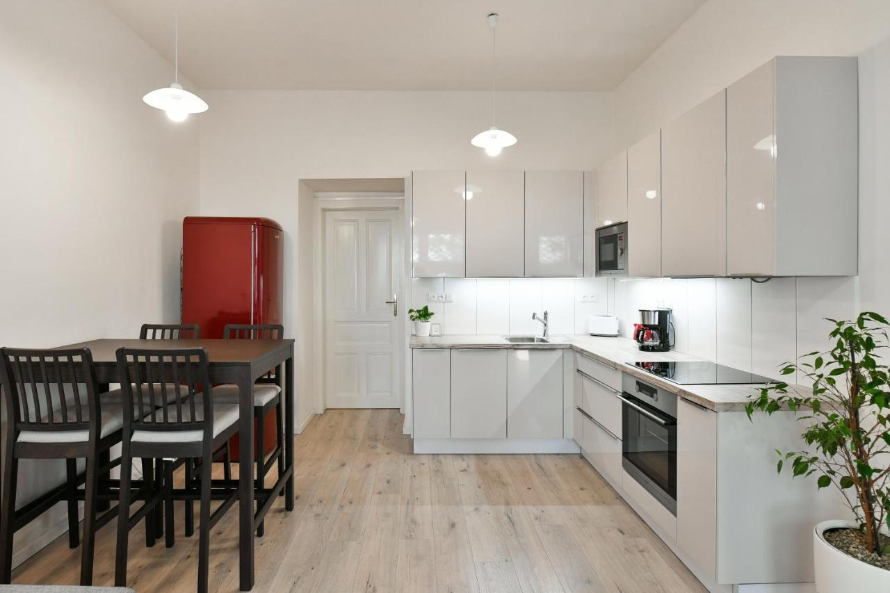 Kubelikova 32 Apartmán *